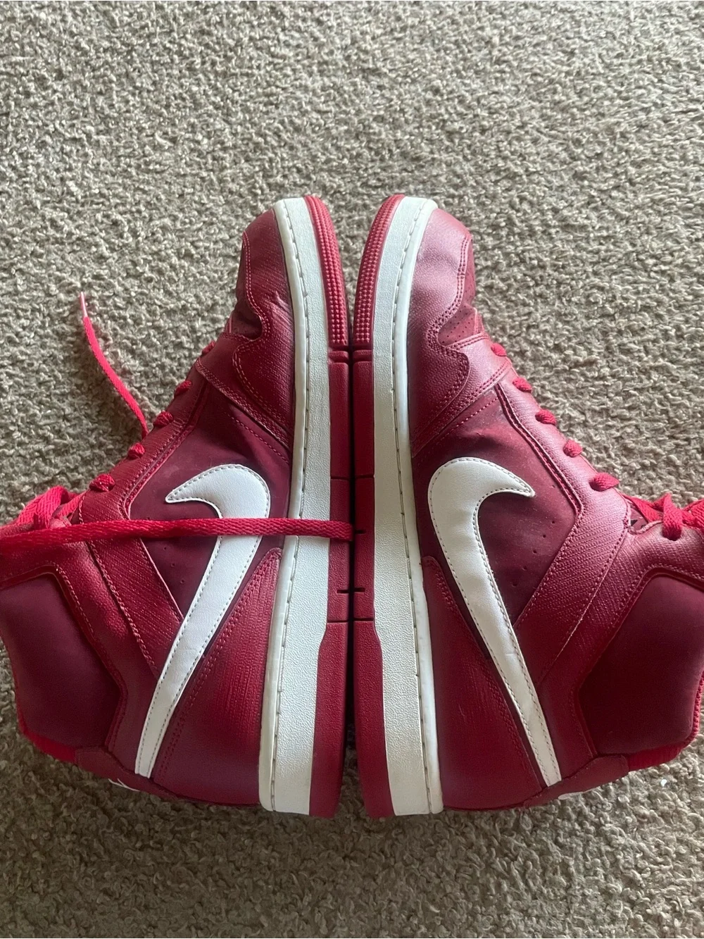 Men’s Nike high top sneakers size 11 red white